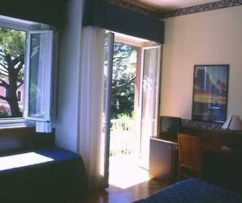 ***  Hotel Esperia Gênes Italie